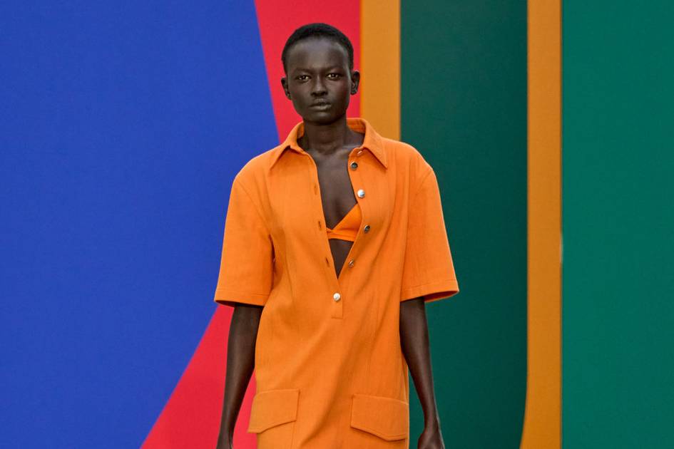 Bmo Robe Akris PE26 : des robes d'été souples et structurées