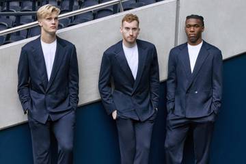 Kiton veste la squadra del Tottenham Hotspur football club  