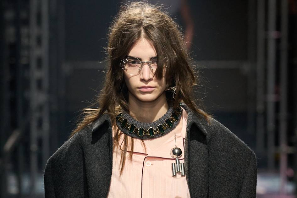 Der-Messy-Girl-Trend-Zwischen-Rebellion-und-Kommerzialisierung