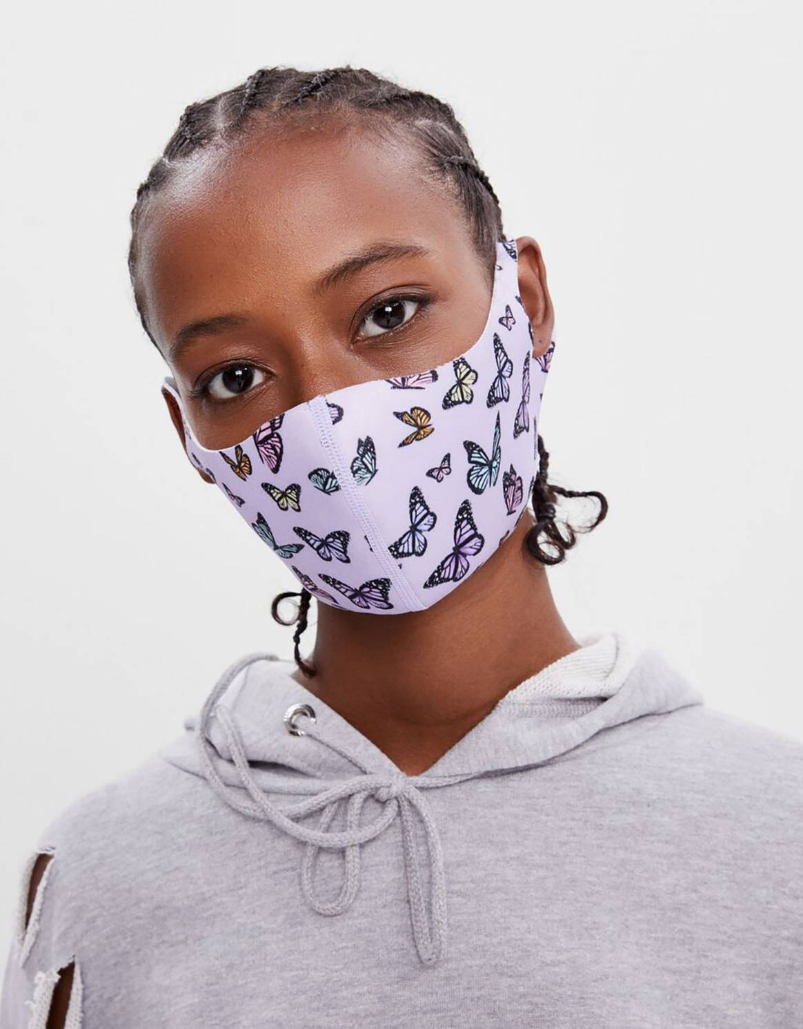 Inditex causa auténtico furor con sus primeros modelos de mascarillas
