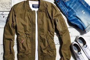 Superdry открывает концептуальное пространство в универмагe «Цветной»