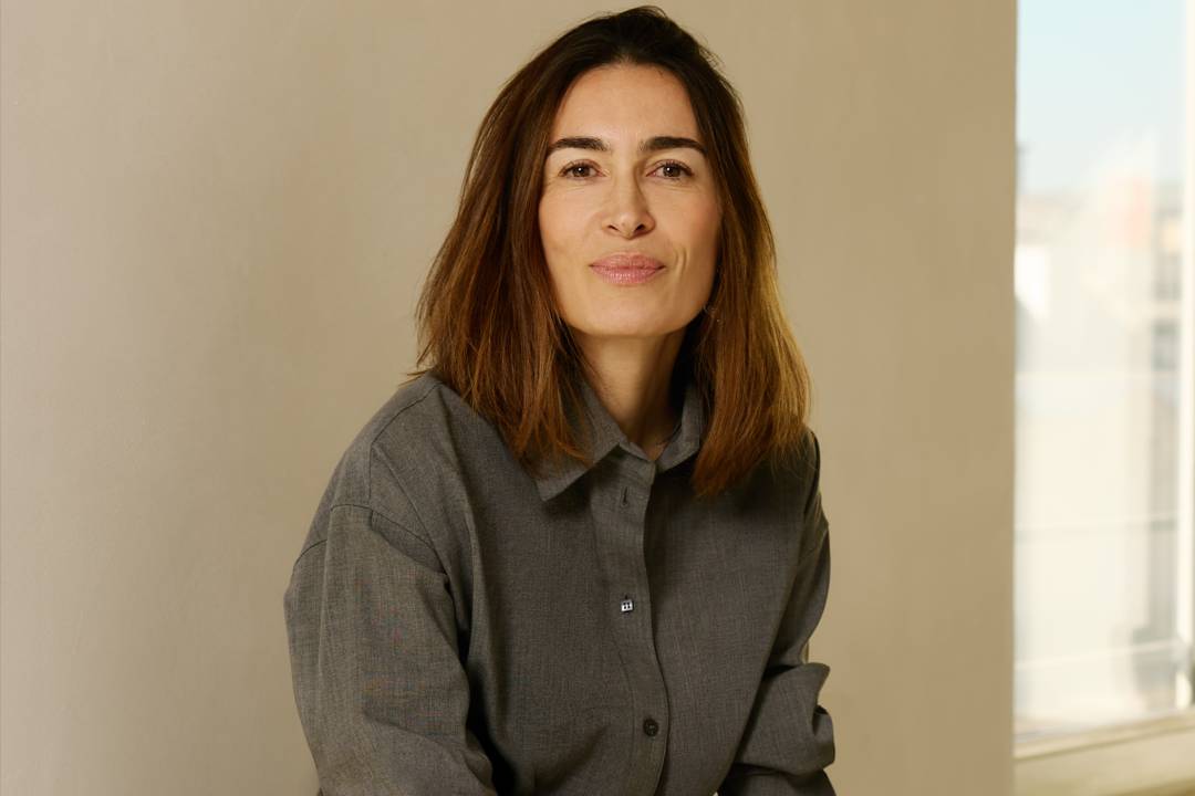 Portrait Laetitia Manfredin Chief Product and Merchandising Officer pour Jacquemus.