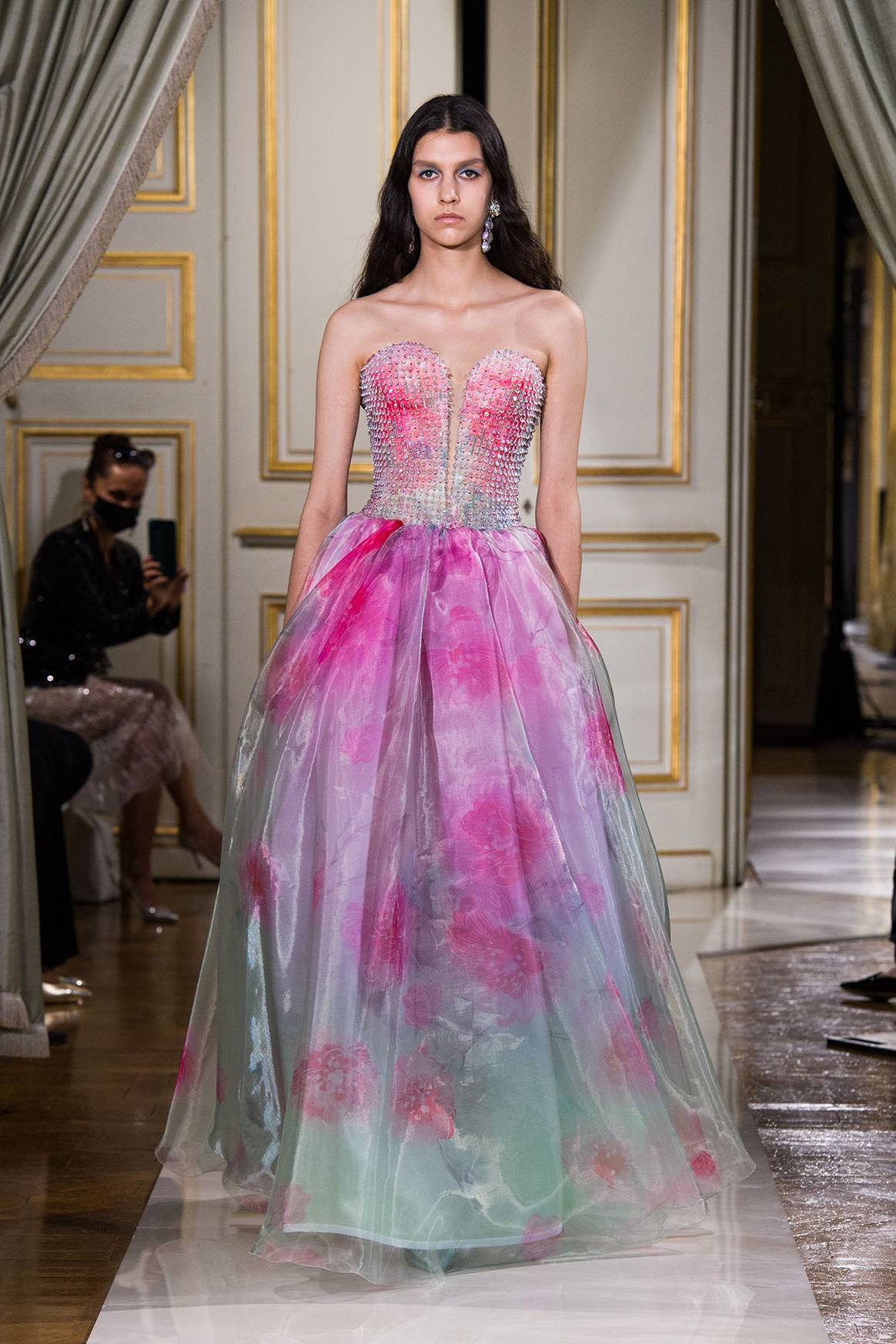 Photo Credits: Armani Privé, colección Alta Costura Otoño/Invierno 2021/2022.