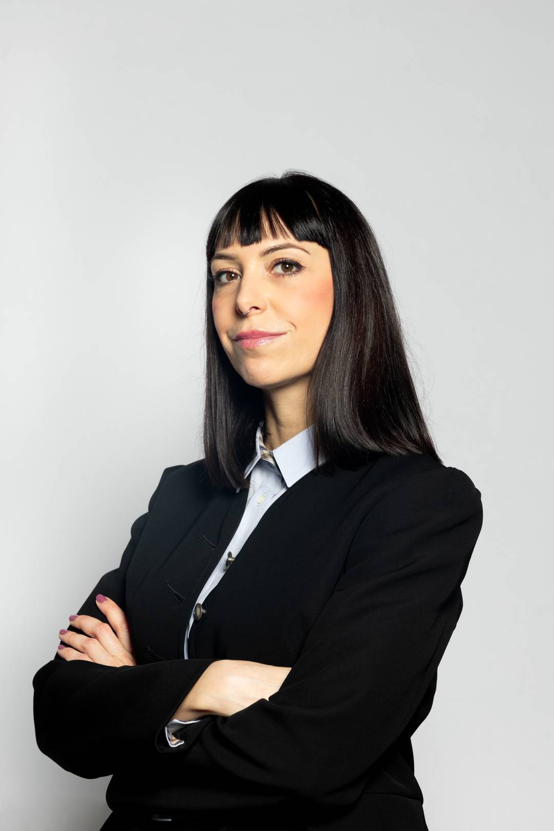 Gloria Bellardi ha più di 20 anni di esperienza nell'industria della moda globale, avendo lavorato nei principali mercati tra cui Italia, Regno Unito e la regione Asia-Pacifico.