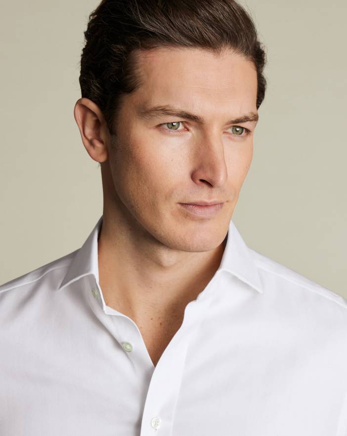 Men's Charles Tyrwhitt Cutaway Collar Non-Iron Herringbone Dress Shirt | Charles Tyrwhitt