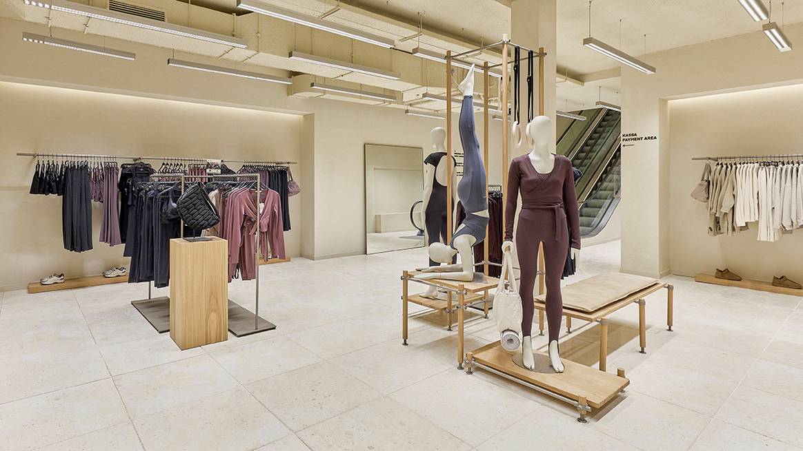 Tienda de Oysho en el número 42 de la calle Kalverstraat de Ámsterdam (Países Bajos).