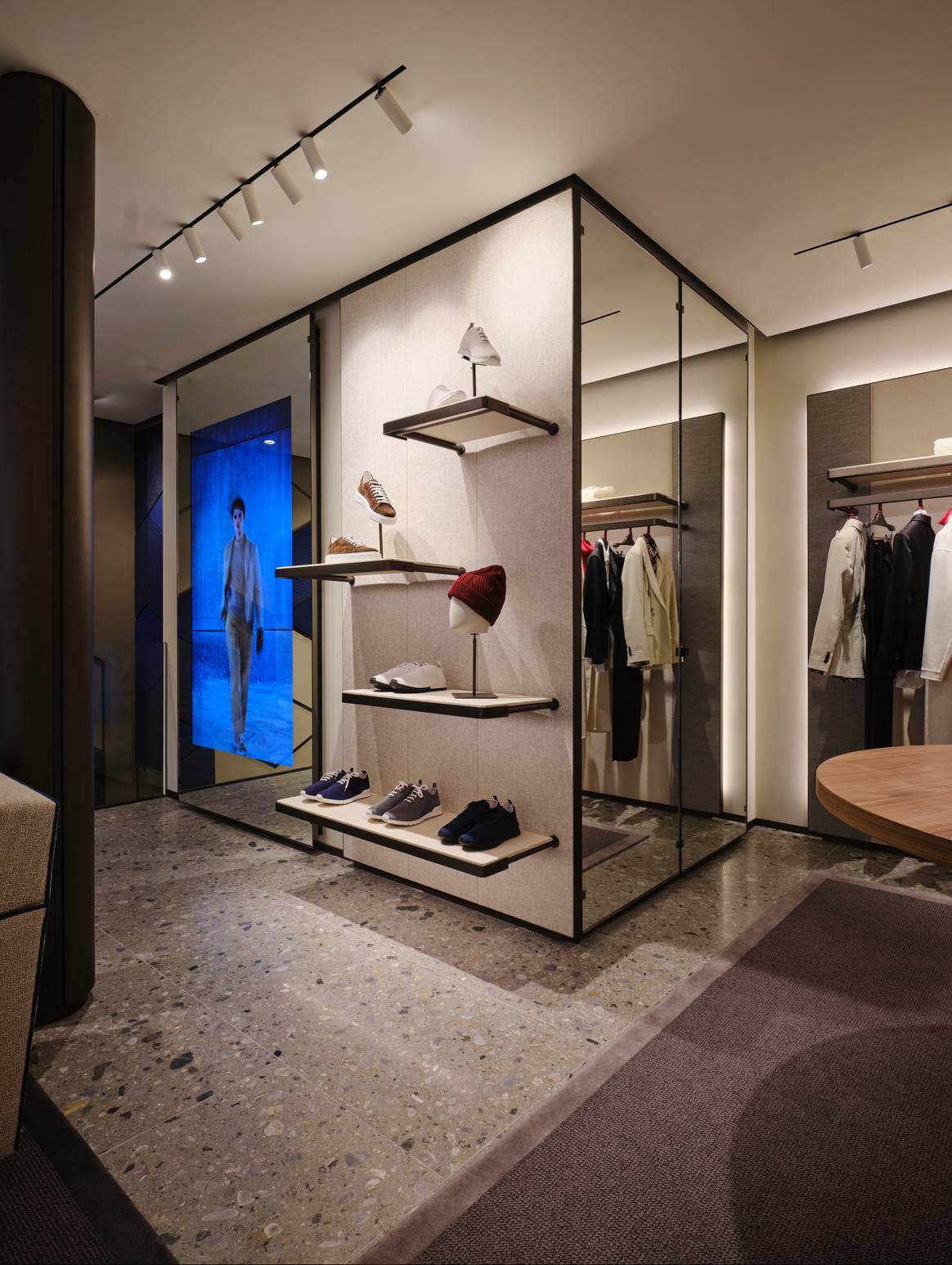 Image: Kiton