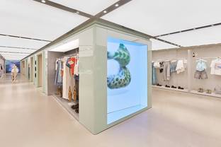 Bershka revoluciona (una vez más) su concepto de tienda desde su “flaghsip” en Ibiza