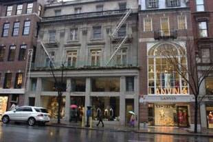 Donna Karan to close its Manhattan store as DKNY continues to expand