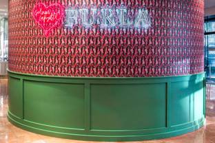 Furla представляет Pop Up Africa в Галерее Lafayette