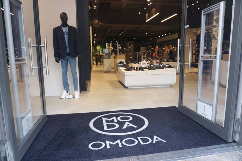 Dit is de nieuwe flagshipstore van Omoda ontworpen door Studio Piet Boon