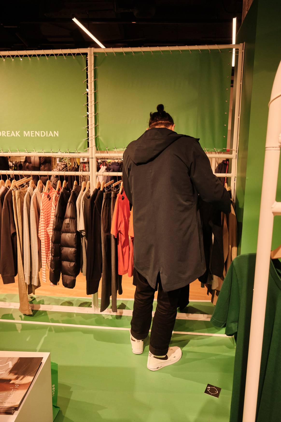 Imagen: pop-up store Loreak Mendian x Printemps
