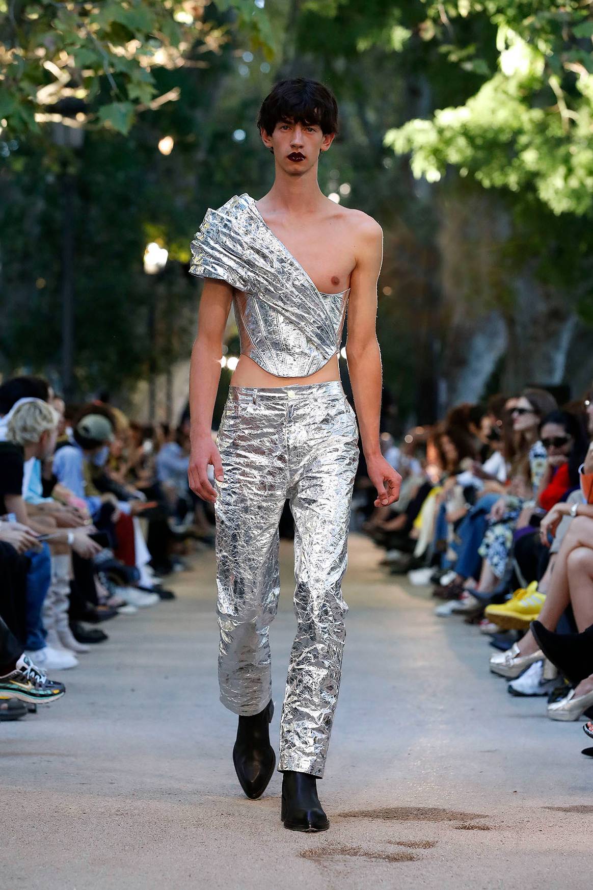 Photo Credits: Palomo Spain, colección Otoño/Invierno 2021/2022.