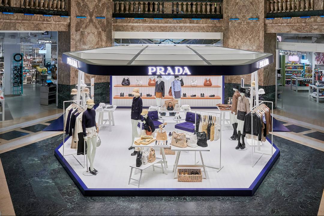 Pop-up winkel van Prada bij Galeries Lafayette Champs-Élysées