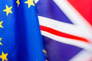 UK and EU agree new Brexit deal for Northern Ireland