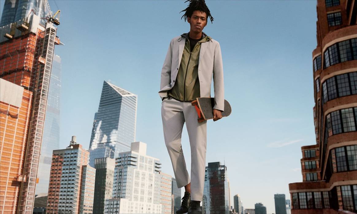 Uniqlo и Theory представляют новую совместную коллекцию