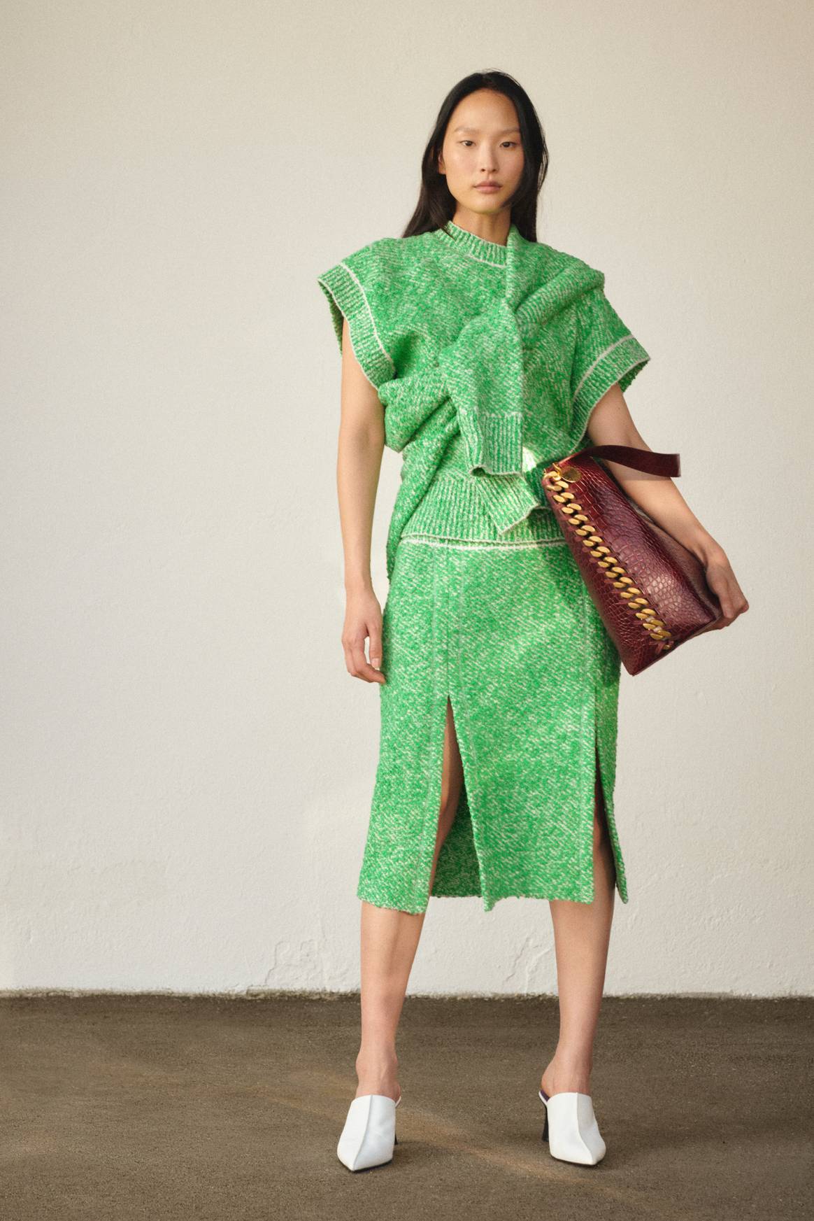 Stella McCartney Resort 24 green sweater knit set