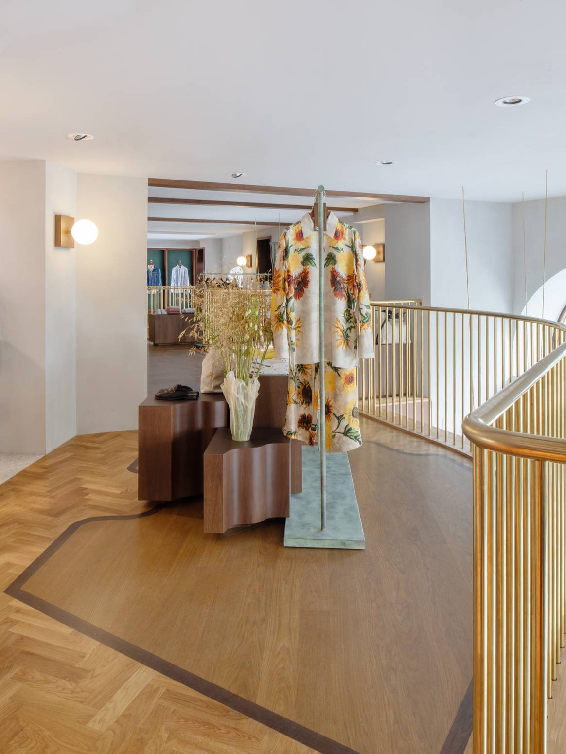 La boutique Gant de Stockholm rénovée. Photo Mikael Olsson. Courtesy of Gant