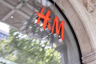 H&M va progressivement rouvrir ses boutiques en Ukraine dès novembre