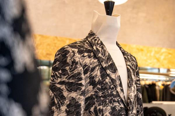 Kb Hong apre un pop up da 10 Corso Como
