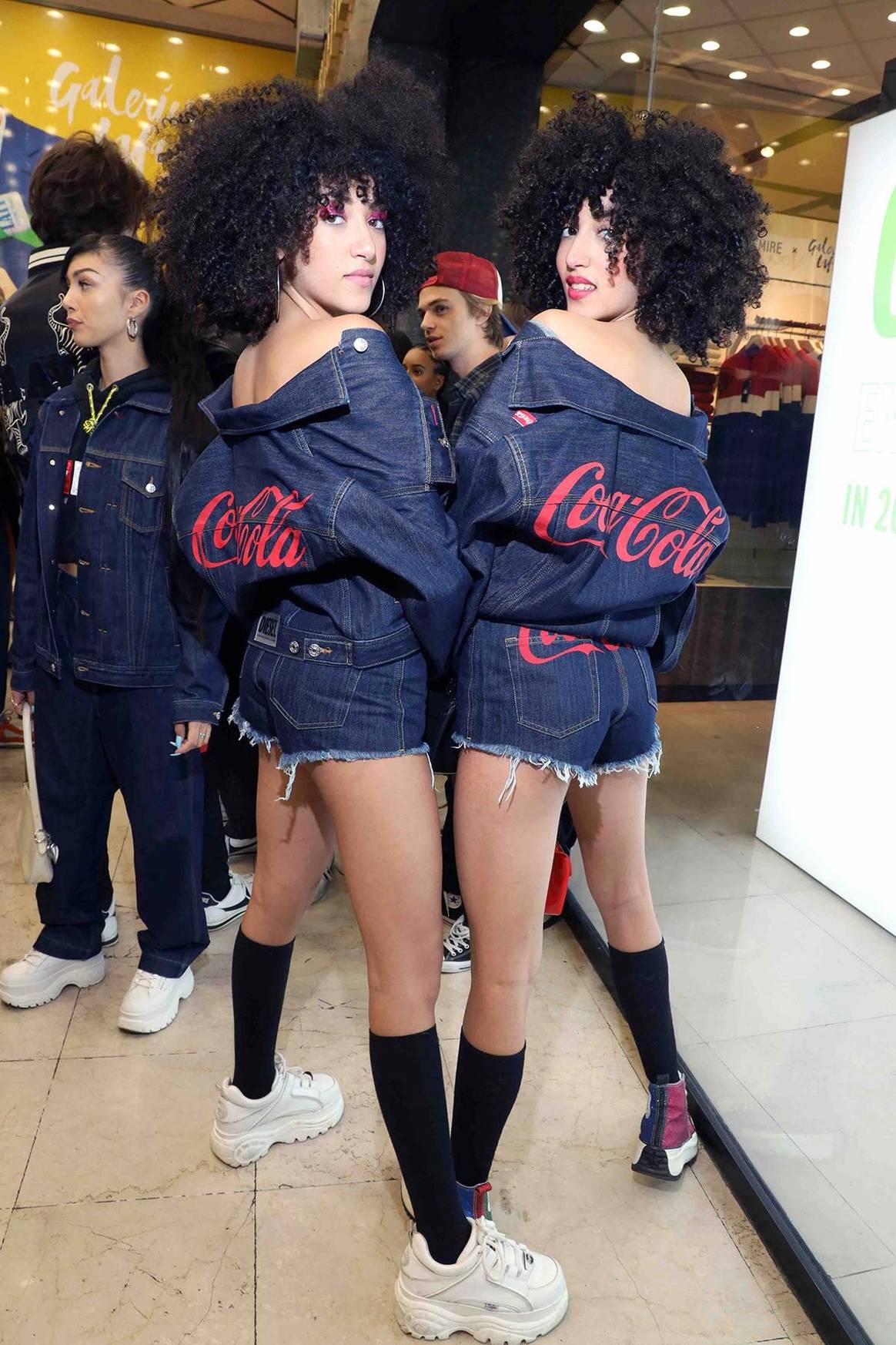 Diesel collabore avec Coca Cola pour une collection capsule