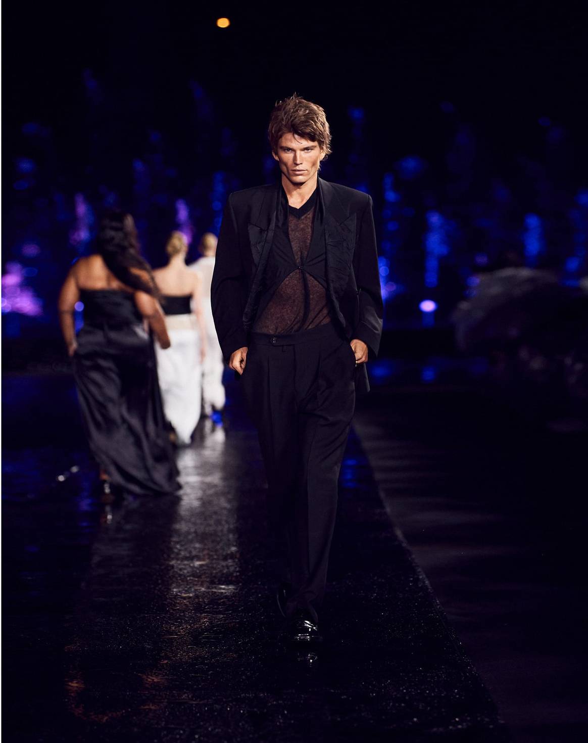Jordan Barrett auf dem Boss-Laufsteg in Miami. Foto: Boss