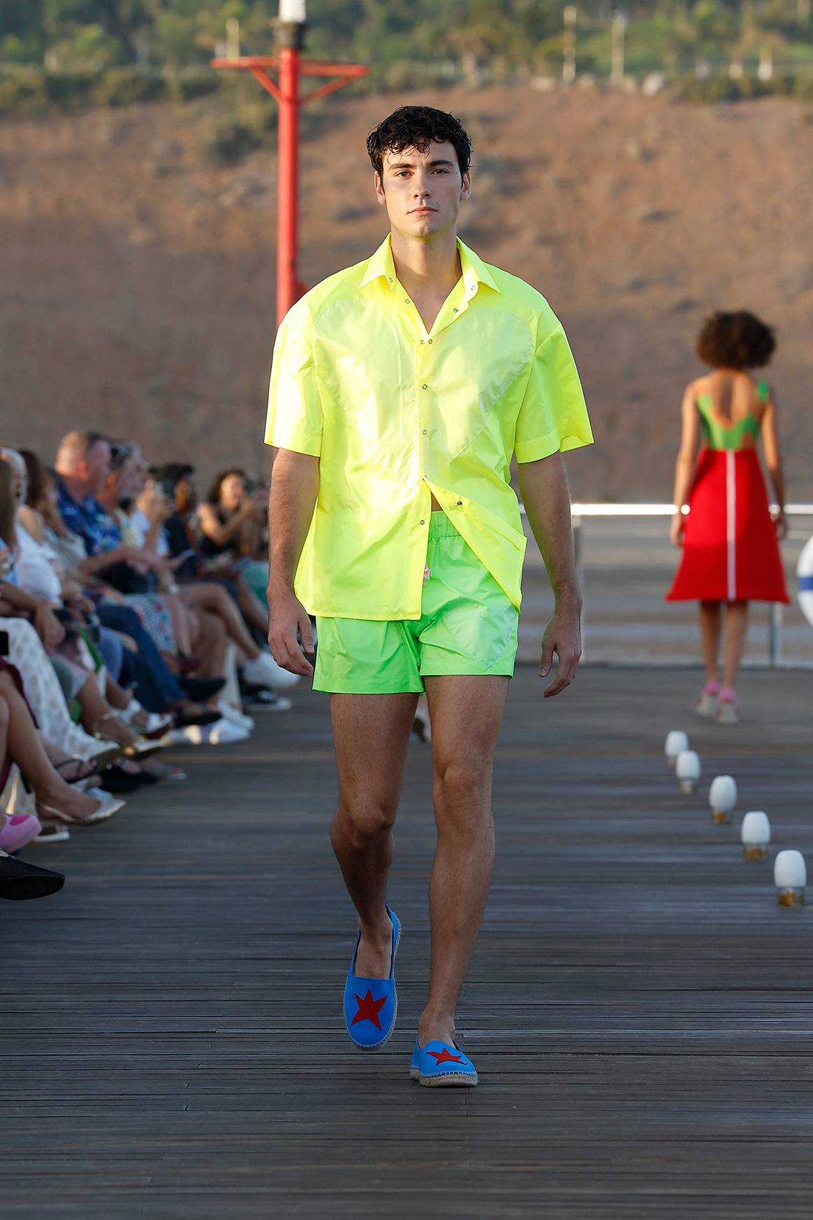 Diseño de Ágatha Ruiz de la Prada para la temporada Primavera/Verano 2025.