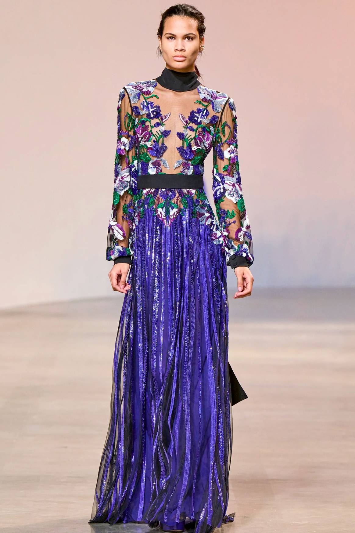 Imagen: Cortesía de Elie Saab FW22