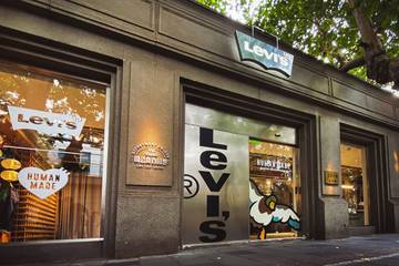 Levi’s lanza un “profit warning” lastrada por su negocio en Europa