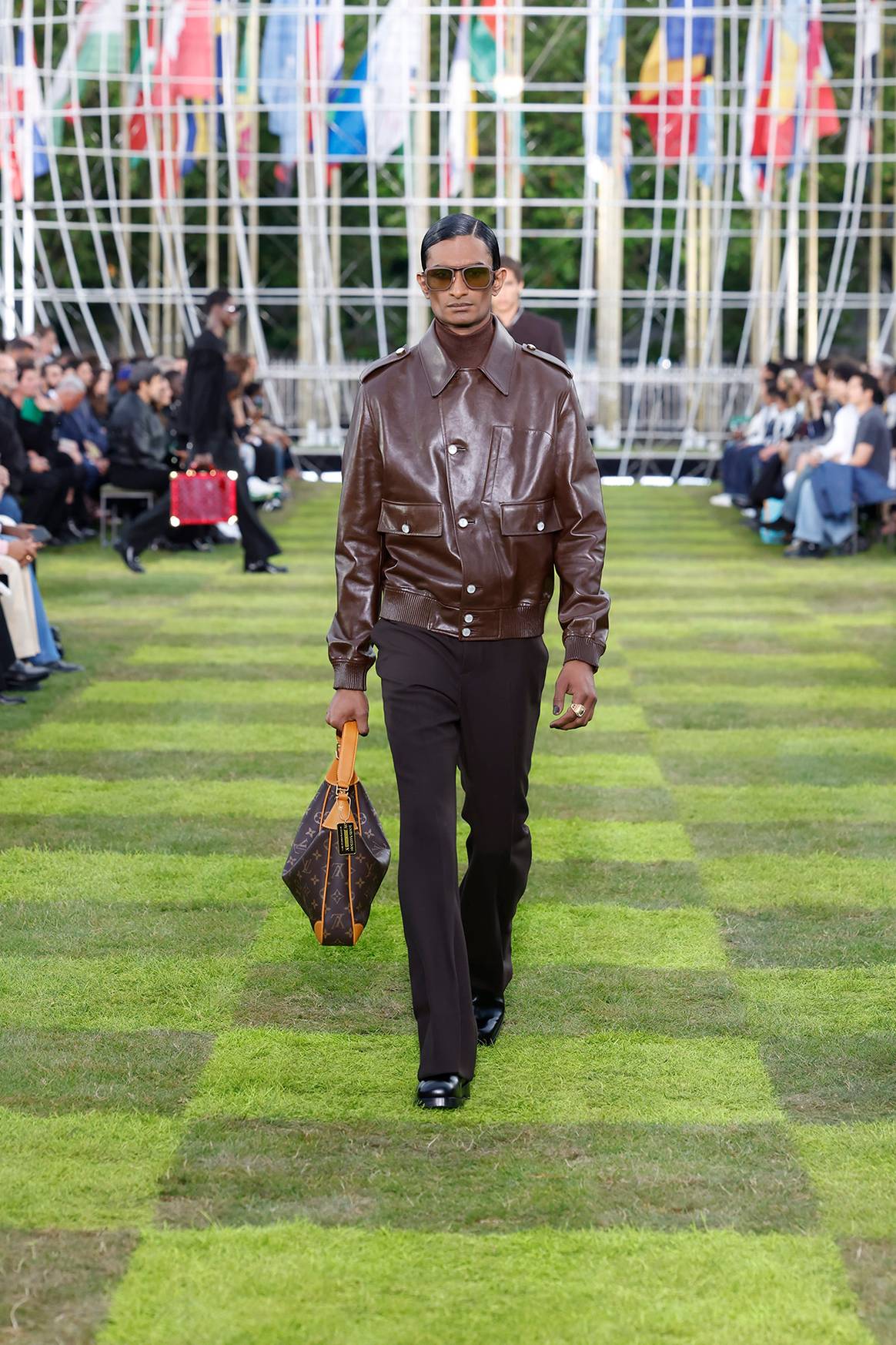 Louis Vuitton, colección moda-hombre para la temporada Primavera/Verano 2025.