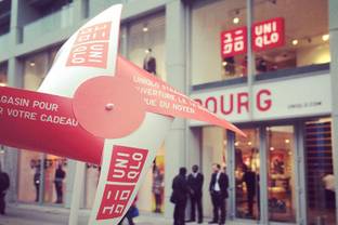 Uniqlo ouvre des distributeurs de vêtements dans les aéroports