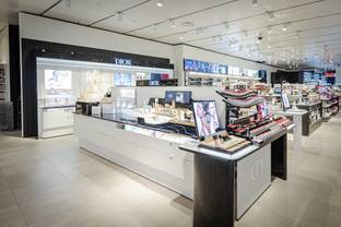 Größter Sephora-Corner in der Schweiz: Manor feiert Wiedereröffnung in Lausanne