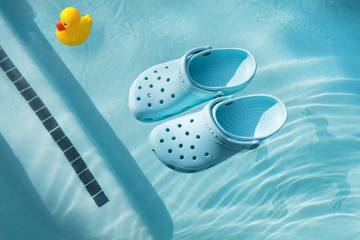 Crocs überrascht mit Gewinnsprung