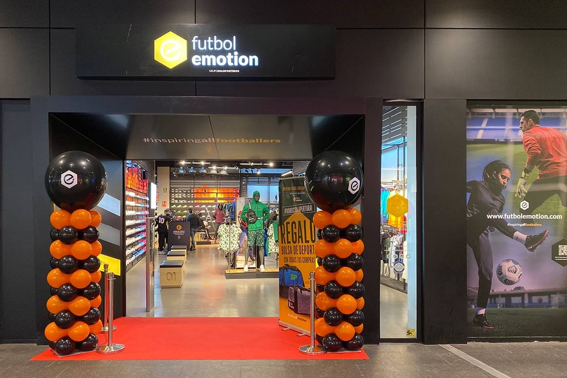 Fútbol Emotion aterriza en el centro comercial Splau