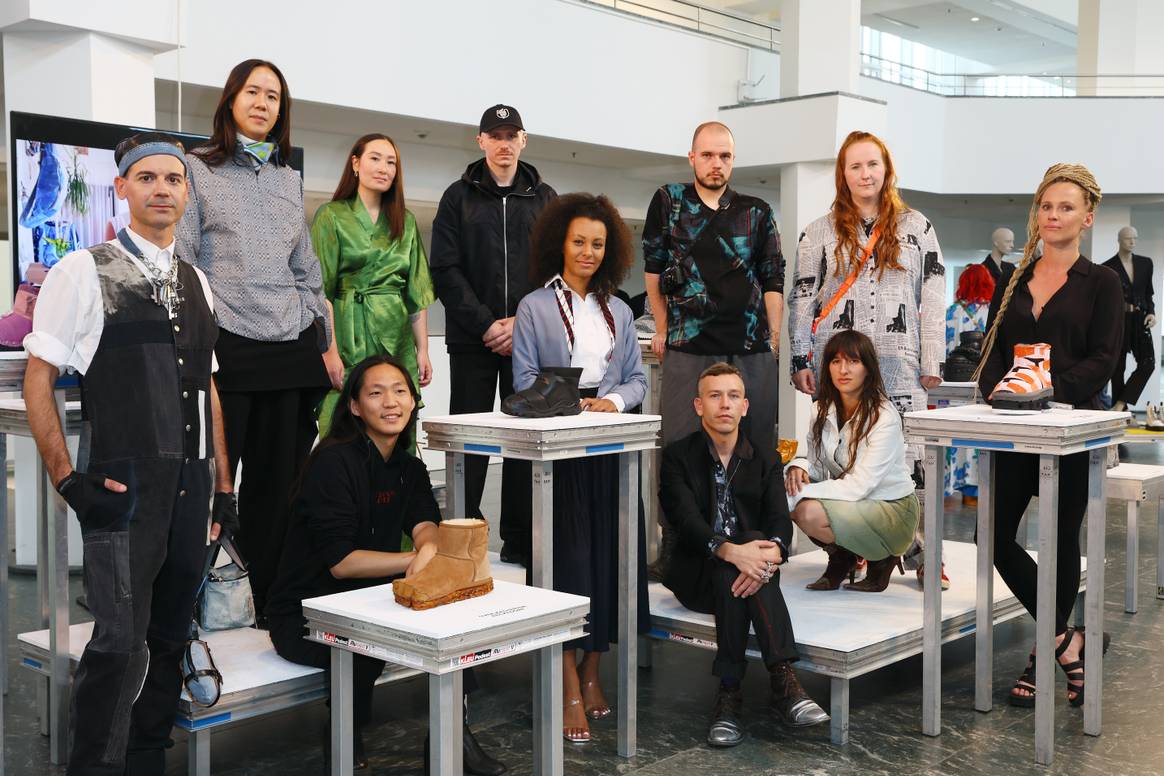 10 Finalist:innen des FCG x Ugg Rising Voices Award |  Foto: Ben Kriemann