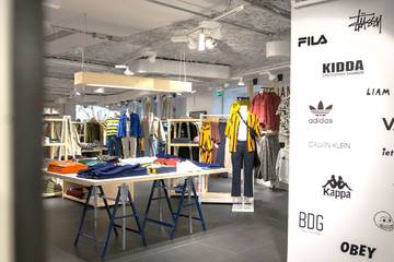 Urban Outfitters picks Warsaw for first Central European store
