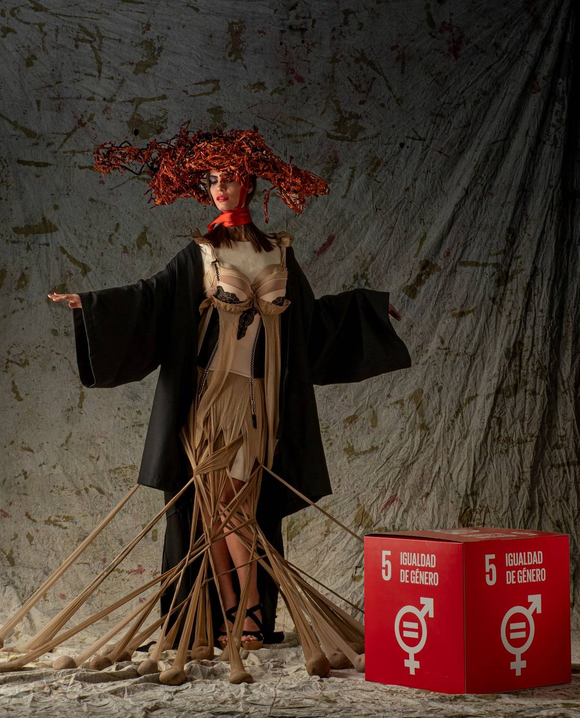 Imagen por cortesía del Fashion Art Institute, de Luis Malibran