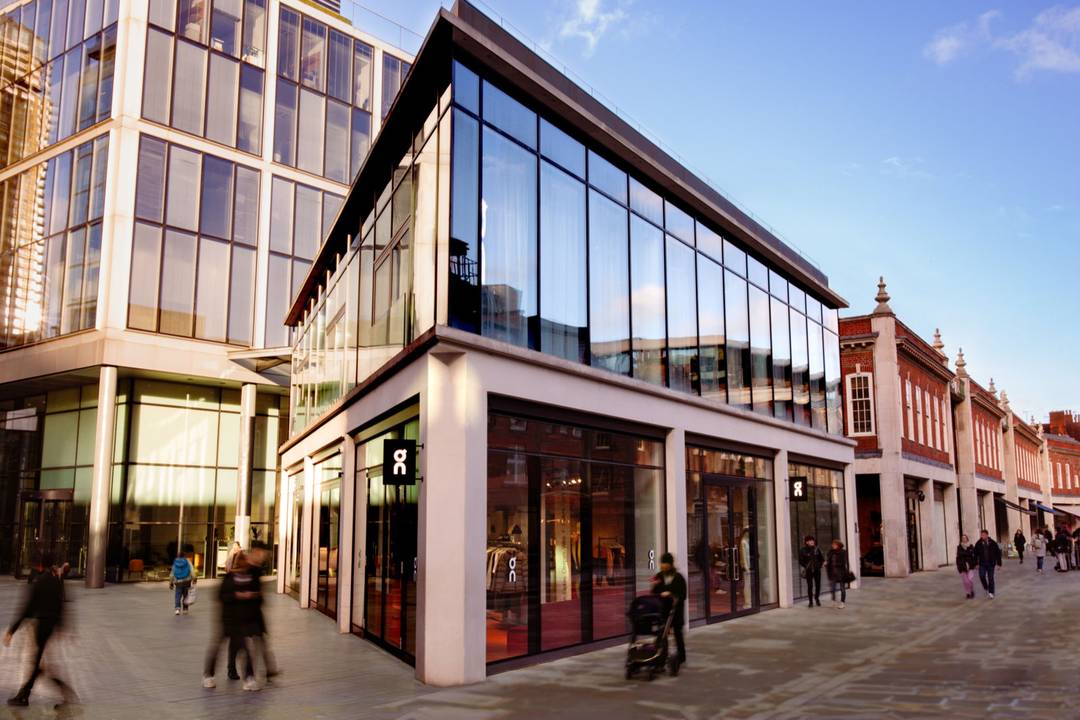 Imagen para visualización: la flagship de On Running en Spitalfields, Londres