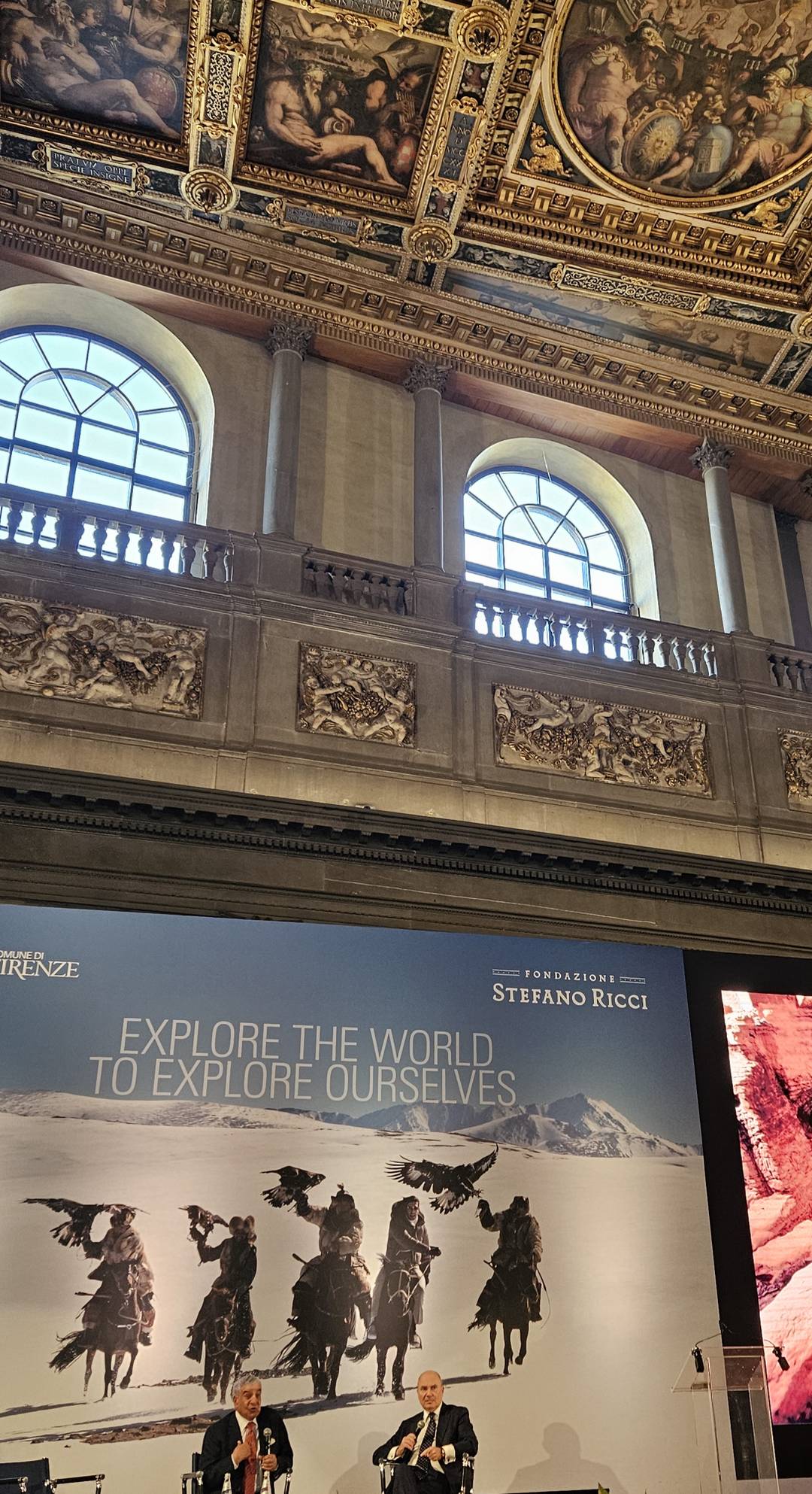 Zahi Hawass (a sinistra) con Gianluca Tenti