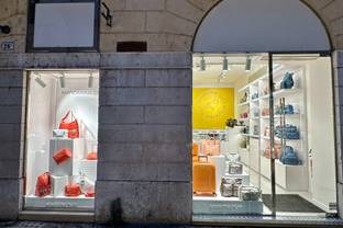 Mandarina Duck eröffnet Flagship und Retrospektive in Verona  – in Deutschland überzeugt Onlinehandel  