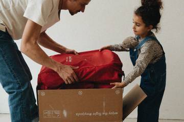 Tiny Library verhuurt kleding van Gray Label