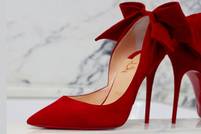 MyTheresa x Louboutin : la collaboration exclusive