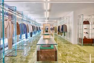 New Expo Open In Fashion For Good Museum: “Fashion Week: A New Era”