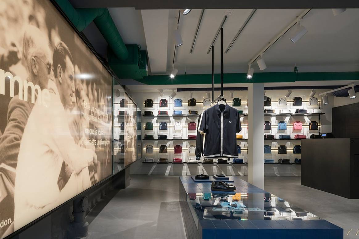 Fred Perry ouvre un flagship à Paris, dans le Marais