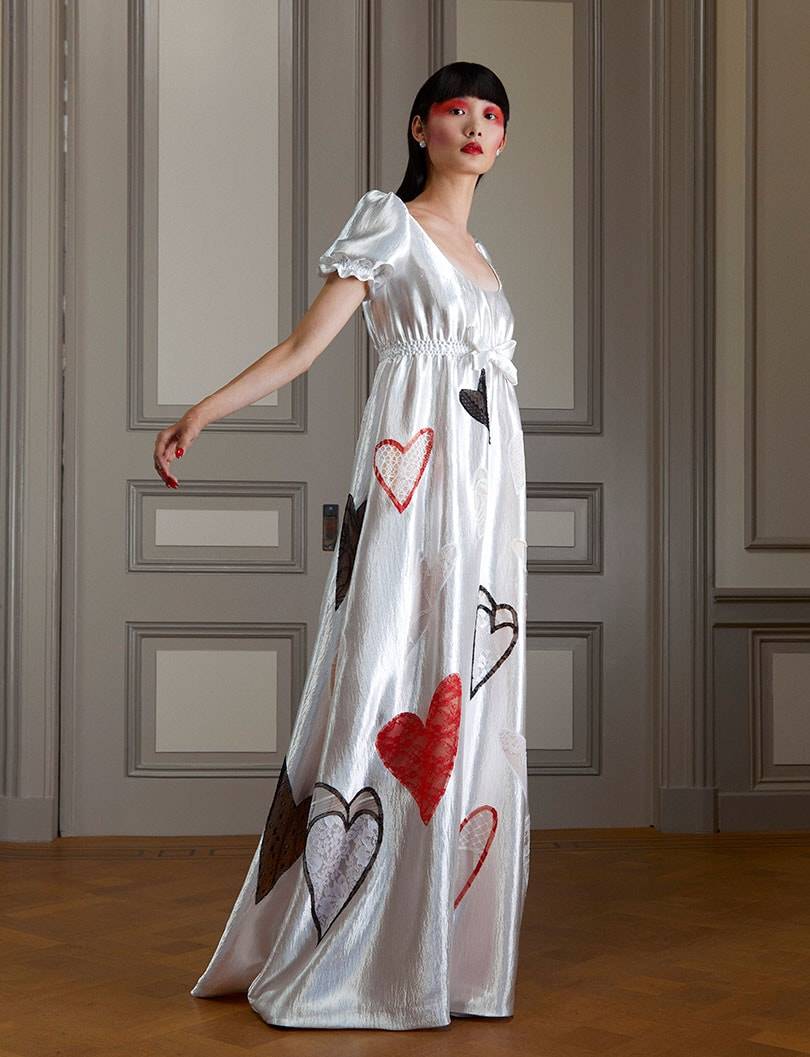 Viktor and Rolf embraces coronavirus for haute couture