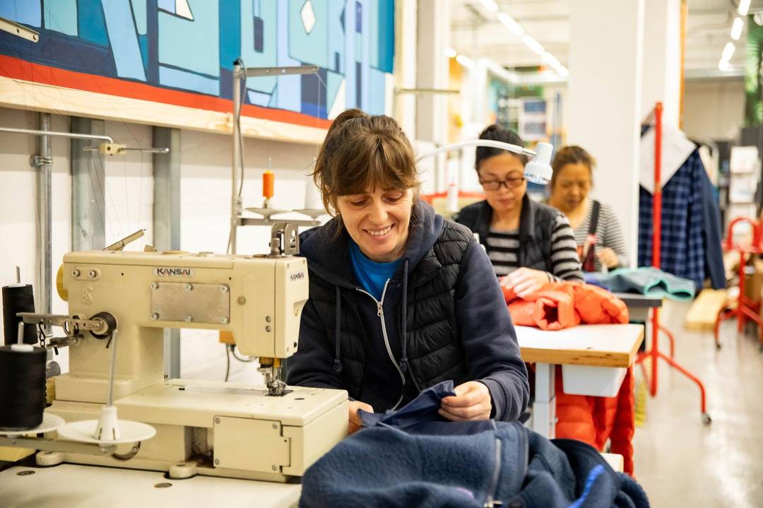 Medewerkers werken in United Repair Centre Londen