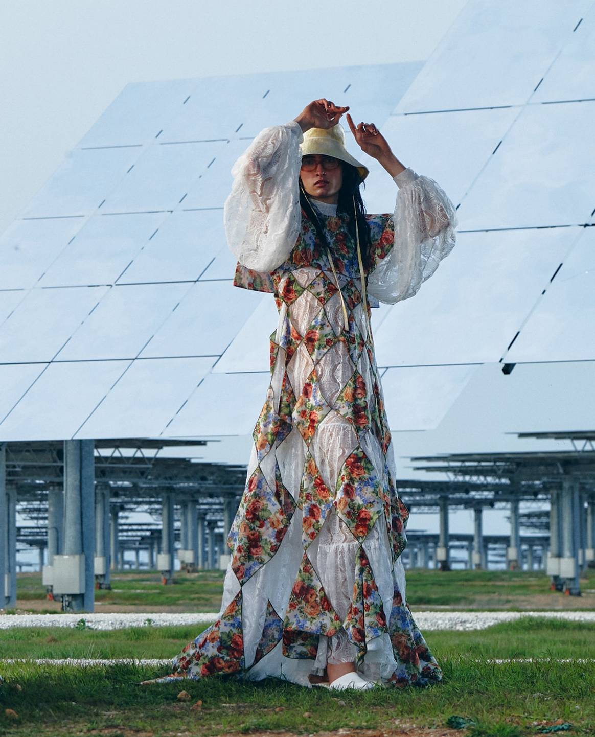 Palomo Spain irrumpe en París Fashion Week con una colección “hippie” repleta de “positividad y luminosidad”