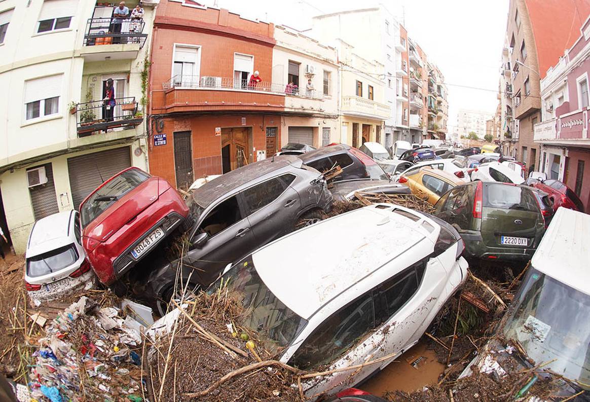 Image of the effects of the DANA as it passed through the autonomous communities of Castilla-La Mancha and the Valencian Community (Spain).