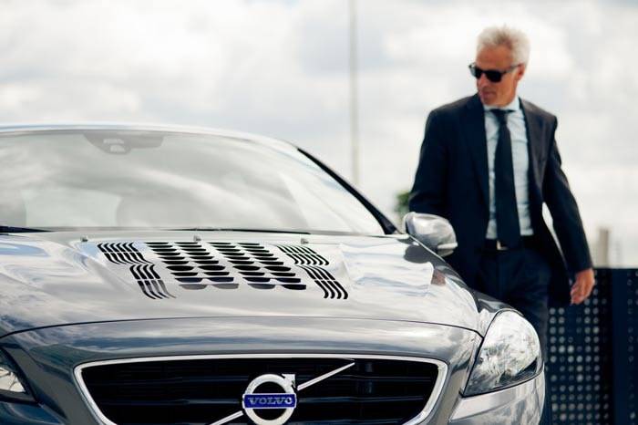 Crowdfunding in fashion: Driven Eyewear