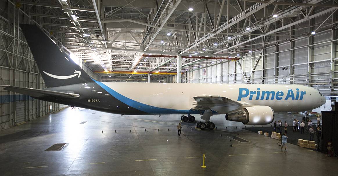 Photo Credits: Avión para la envío de pedidos Amazon Prime Air de Amazon. Amazon, fotografía de archivo.